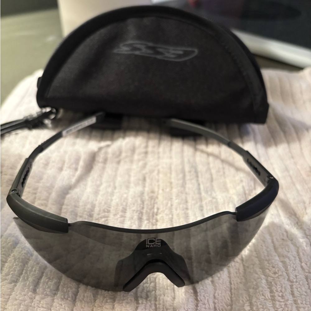 ESS Ice Naro Glasses-Gray UV protection